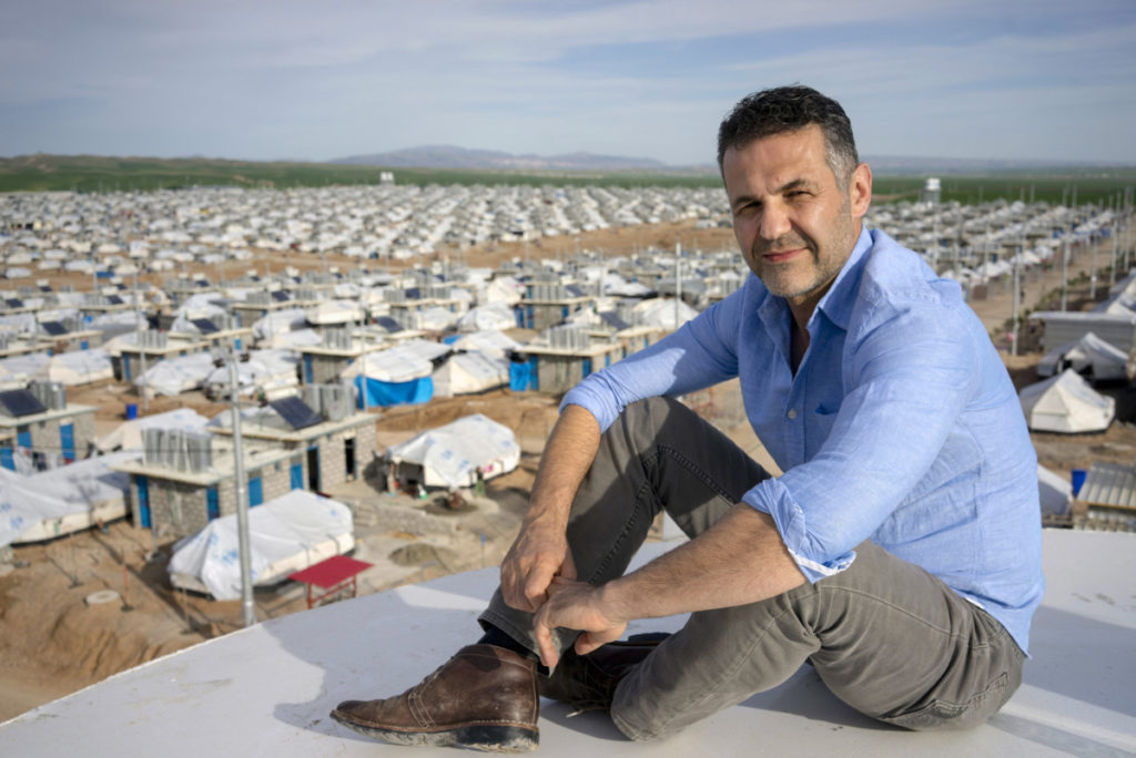 khaled hosseini writing style